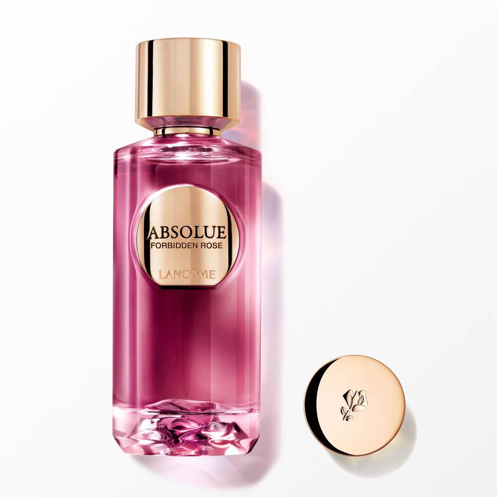 01126-LAC-absolue-les-parfums-forbidden-rose-main